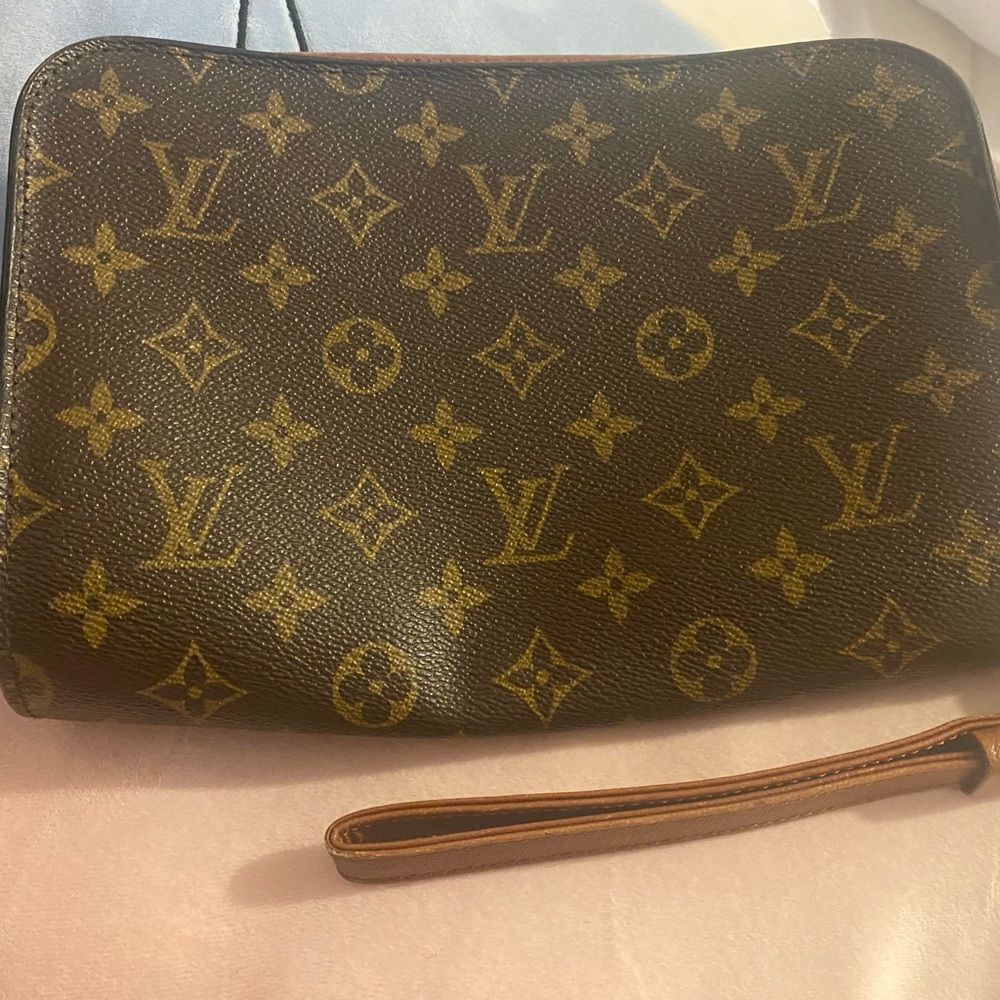 Louis Vuitton Vintage ORSAY LEATHER CLUTCH BAG Used In Very Good Condition